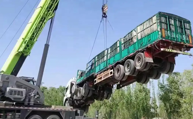 千阳道路脱困救援案例